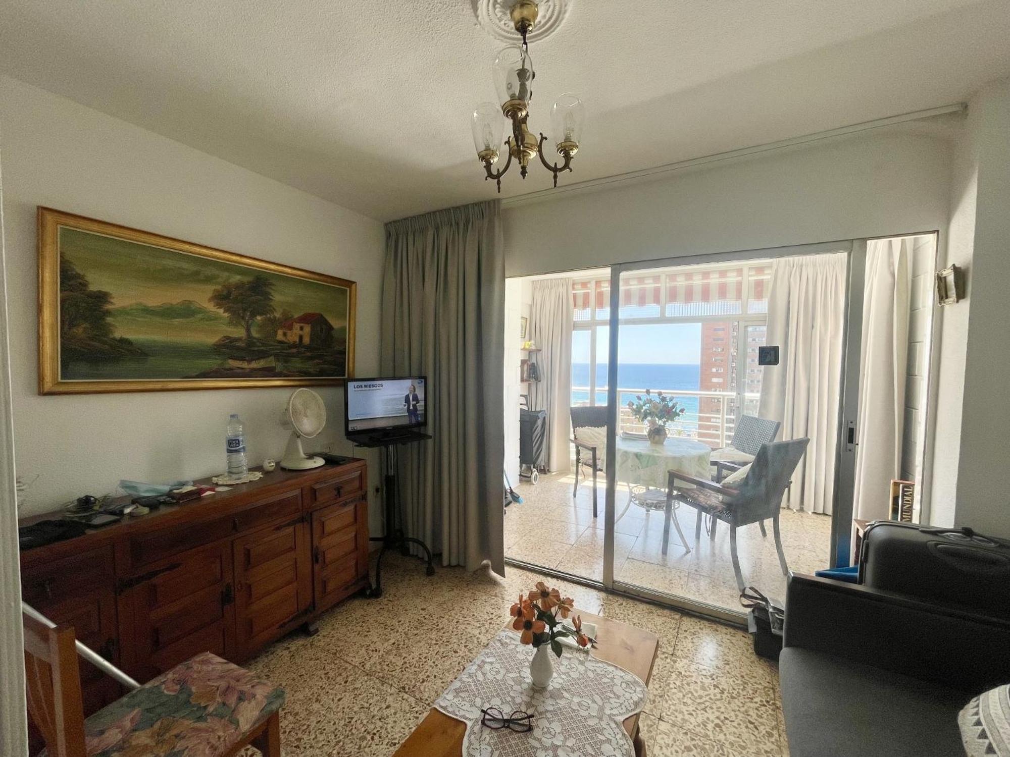 Eleven Caballos Apartment Бенідорм Екстер'єр фото