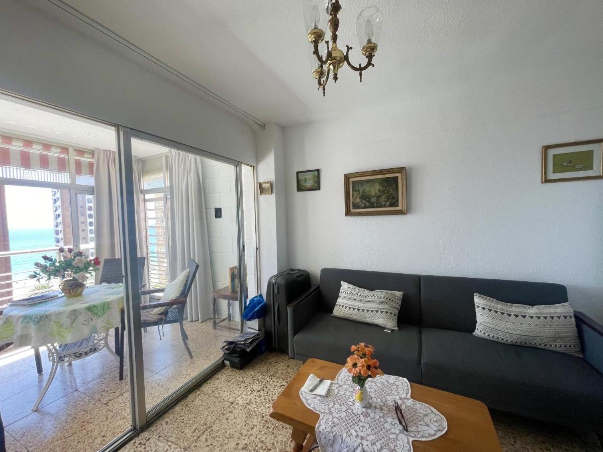 Eleven Caballos Apartment Бенідорм Екстер'єр фото